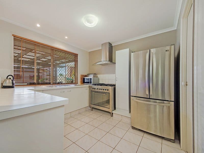 49 Petherbridge Avenue, MERRIMAC QLD 4226, Merrimac - Thumbnail 5