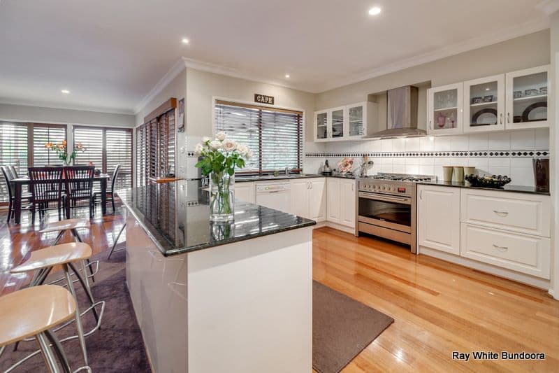 18 Maculata Grove, BUNDOORA VIC 3083, Bundoora - Thumbnail 2