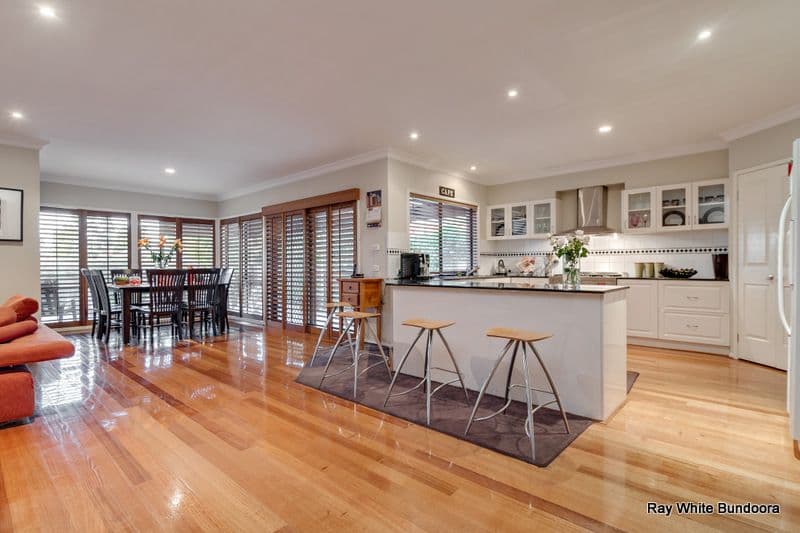 18 Maculata Grove, BUNDOORA VIC 3083, Bundoora - Thumbnail 4