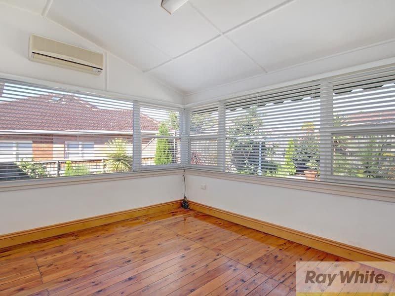 3 Battye Avenue, BEVERLEY PARK NSW 2217, Beverley Park - Thumbnail 3