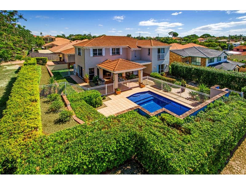 29 Coneyhurst Crescent, CARINDALE QLD 4152, Carindale - Image 1