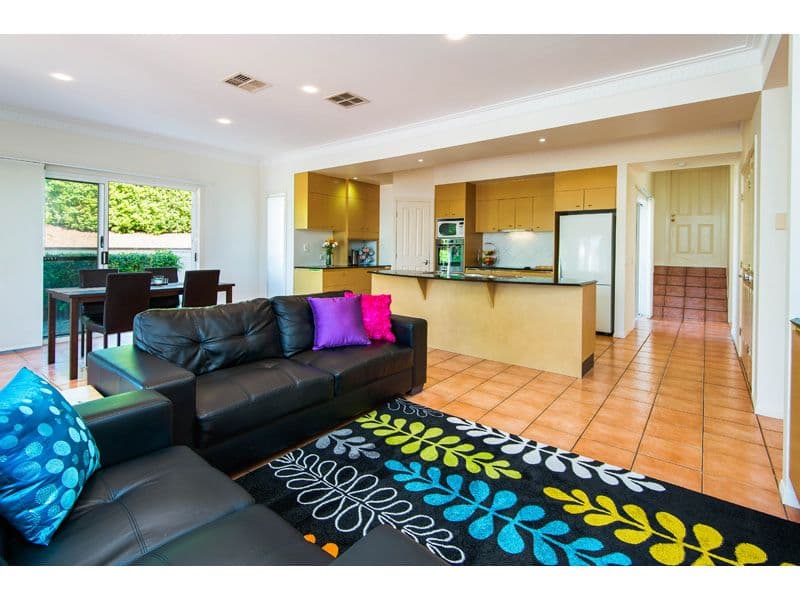 29 Coneyhurst Crescent, CARINDALE QLD 4152, Carindale - Thumbnail 6