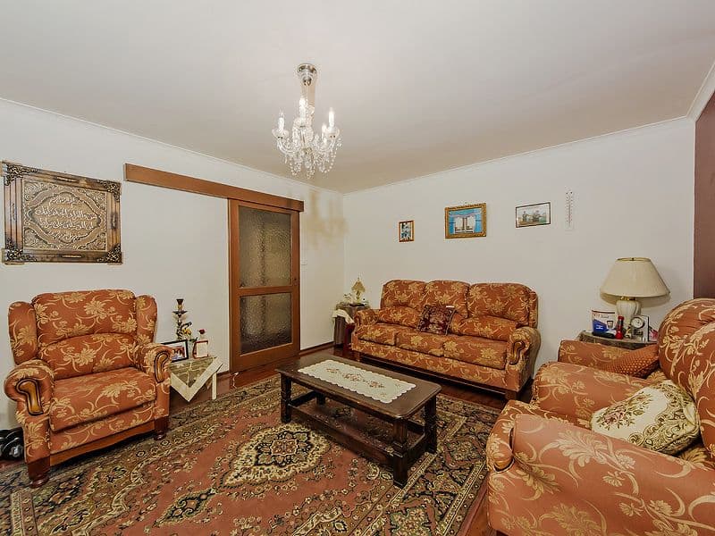 2 Duval Court, ALBANVALE VIC 3021, Albanvale - Thumbnail 2
