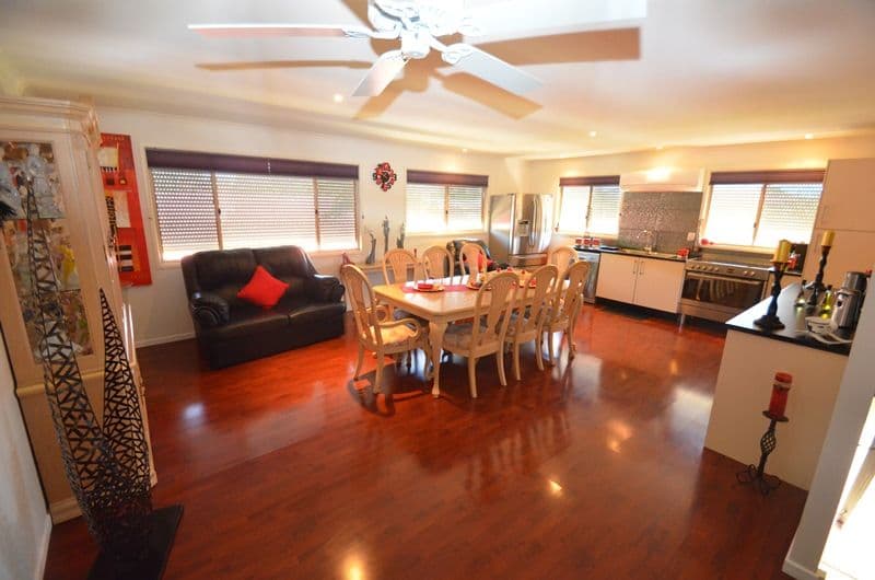 3 Jenaya Place, LABRADOR QLD 4215, Labrador - Thumbnail 4
