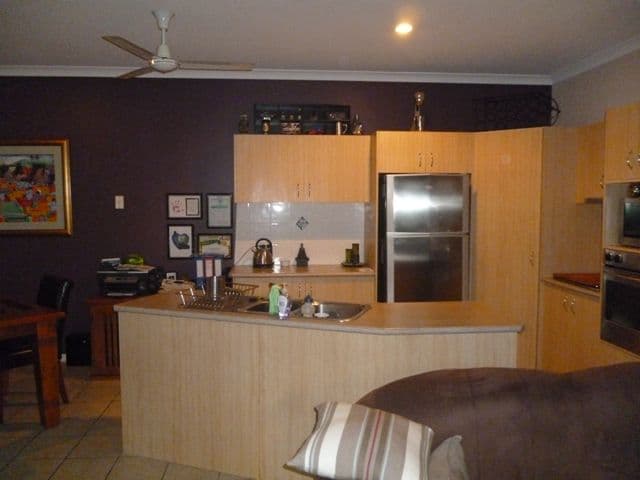 2 Gammon Drive, VARSITY LAKES QLD 4227, Varsity Lakes - Thumbnail 2