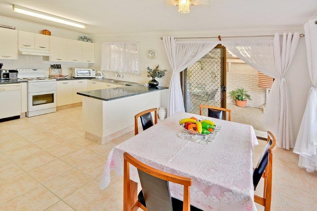1 Sunbird Chase, PARREARRA QLD 4575, Parrearra - Thumbnail 2