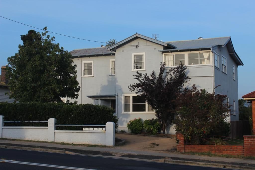 128 Rouse Street, TENTERFIELD NSW 2372, Tenterfield - Image 1