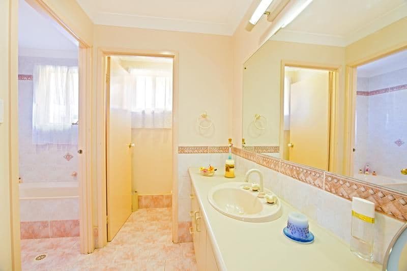 34 Collarenebri Road, HINCHINBROOK NSW 2168, Hinchinbrook - Thumbnail 8