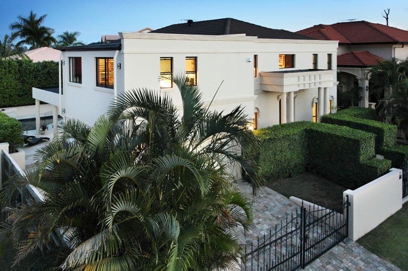 21 Capella Place, BRIDGEMAN DOWNS QLD 4035, Bridgeman Downs - Thumbnail 2