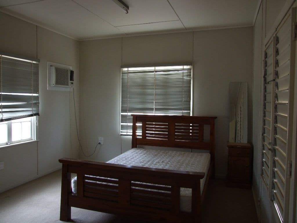 38 Quail Street, LONGREACH QLD 4730, Longreach - Thumbnail 6