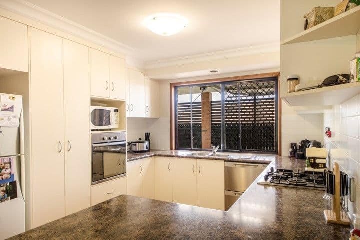 52 Shoesmith Road, WESTBROOK QLD 4350, Westbrook - Thumbnail 3