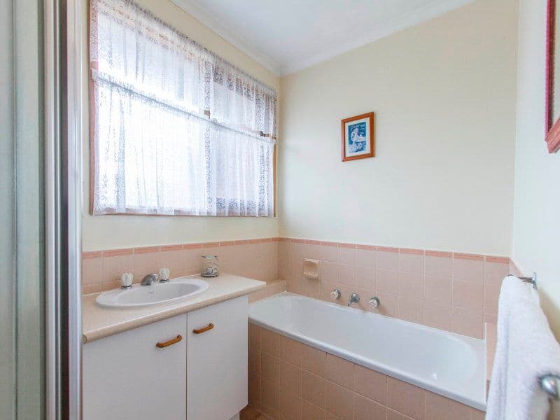 50 Barry Street, SEAFORD VIC 3198, Seaford - Thumbnail 7