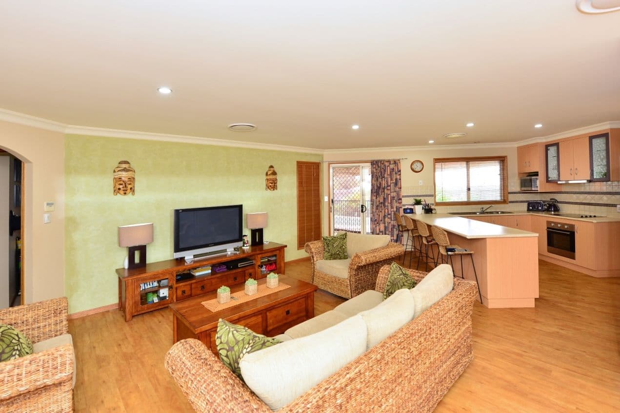 21 Scullin Street, MIDDLE RIDGE QLD 4350, Middle Ridge - Thumbnail 6