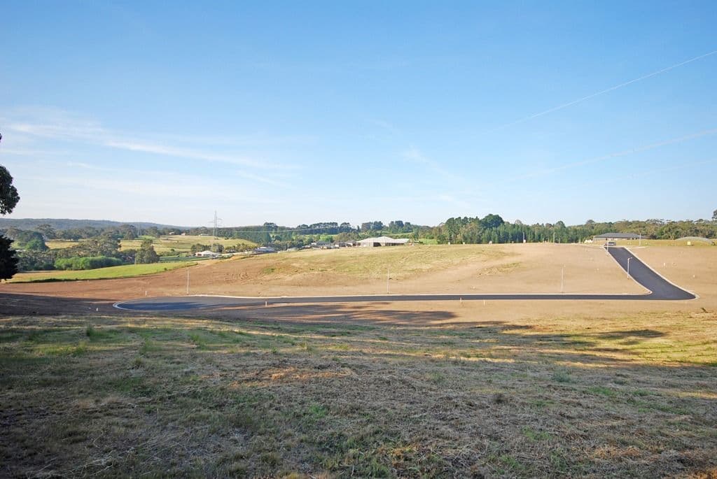 Lot 38 Holmsgarth Court, BROWN HILL  Victoria  3350, Australia, Brown Hill - Thumbnail 7