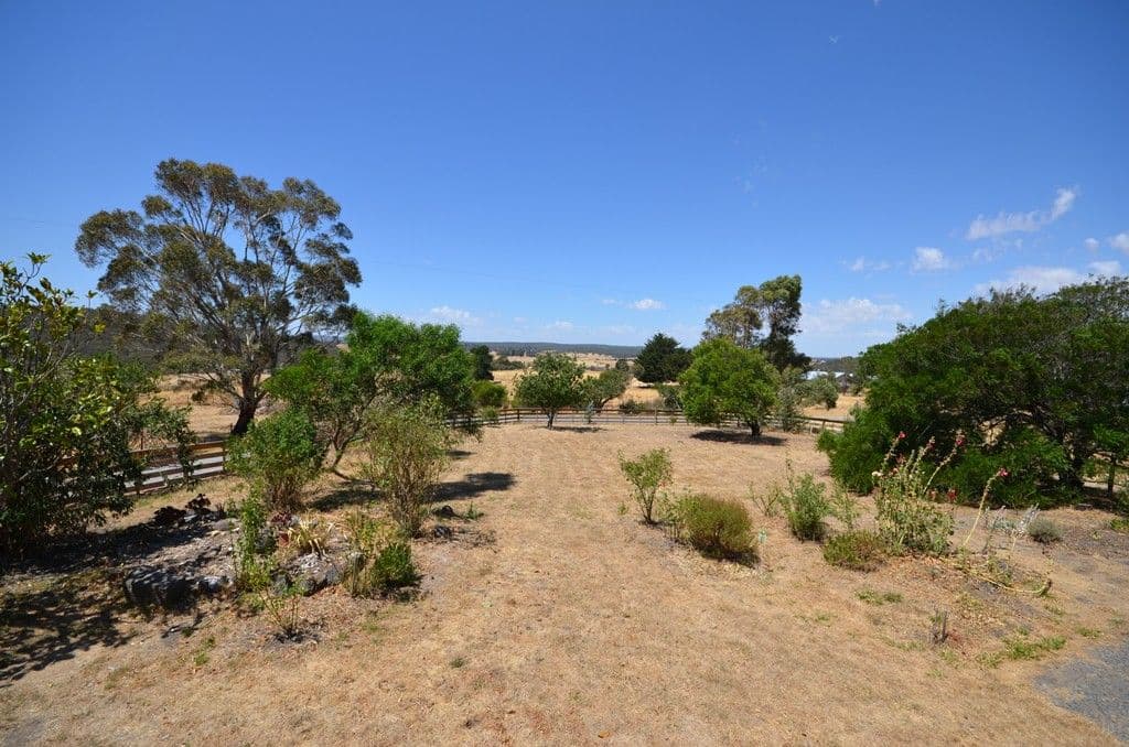 435 Happy Valley Road, LINTON VIC 3360, Linton - Thumbnail 8