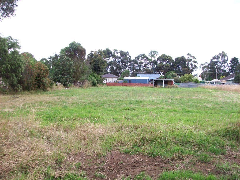 74 Seymour Street, LISMORE  Victoria  3324, Australia, Lismore - Thumbnail 2