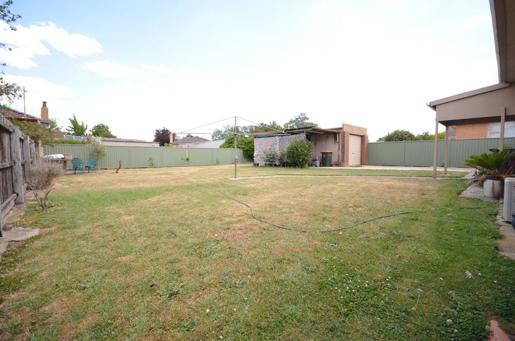 1107 Grevillea Road, WENDOUREE  Victoria  3355, Australia, Wendouree - Thumbnail 8