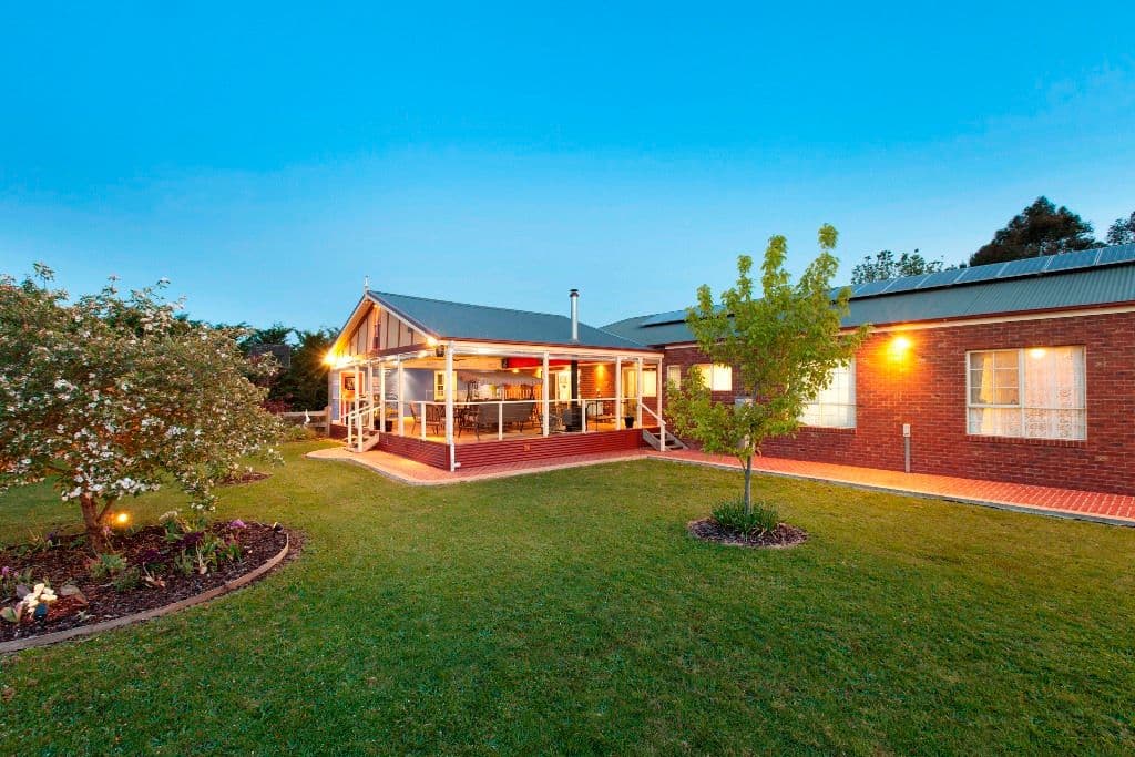 16 Berry Street, BALLAN VIC 3342, Ballan - Thumbnail 2