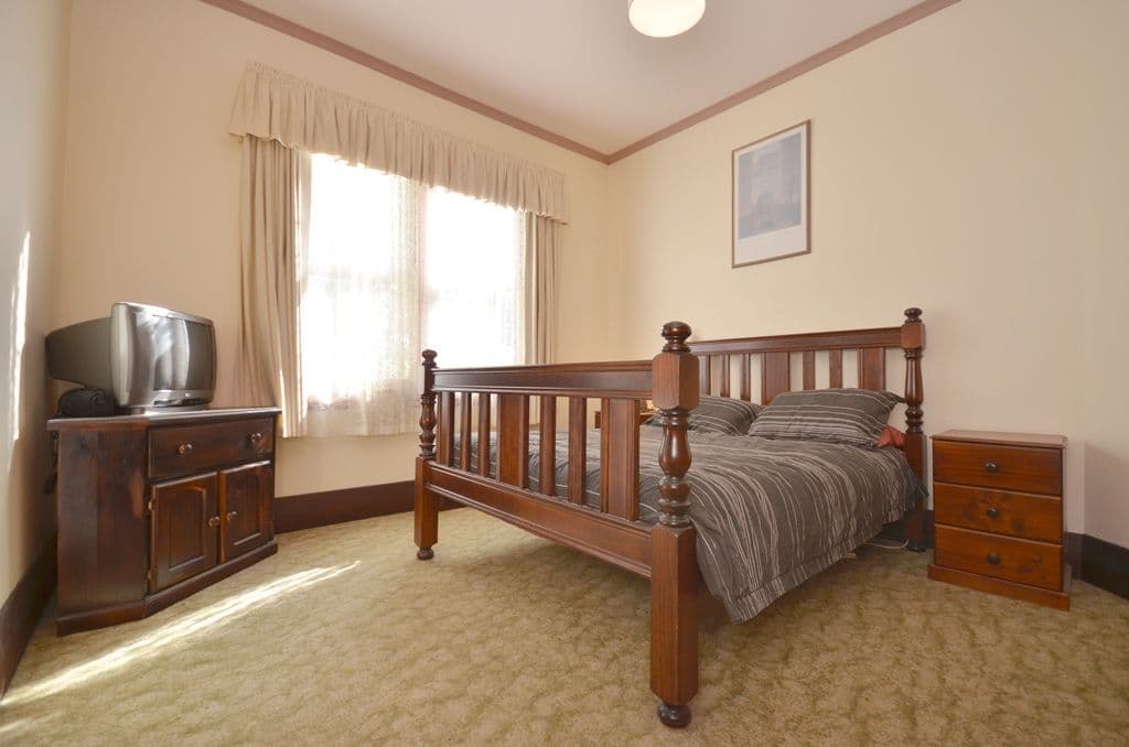 109 Cobden Street, MOUNT PLEASANT  Victoria  3350, Australia, Mount Pleasant - Thumbnail 4