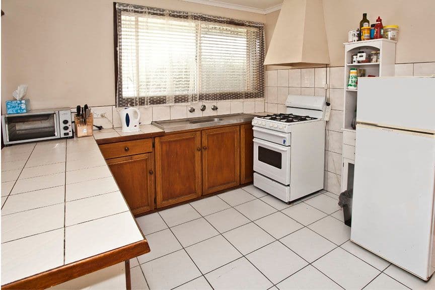 64 Callander Road, NOBLE PARK VIC 3174, Noble Park - Thumbnail 2