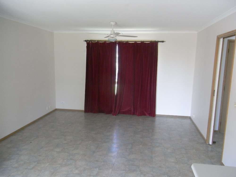 63 Kennedy Street, HOWLONG NSW 2643, Howlong - Thumbnail 5