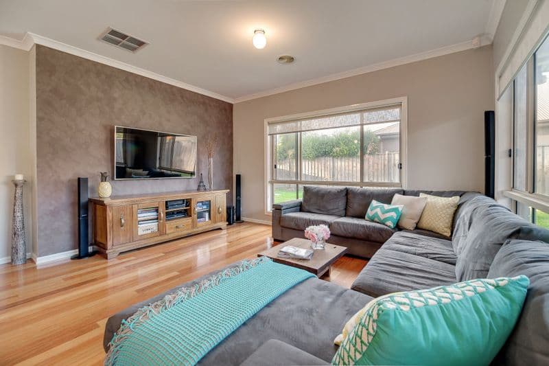 22 Mandalong Crescent, DOREEN VIC 3754, Doreen - Thumbnail 4