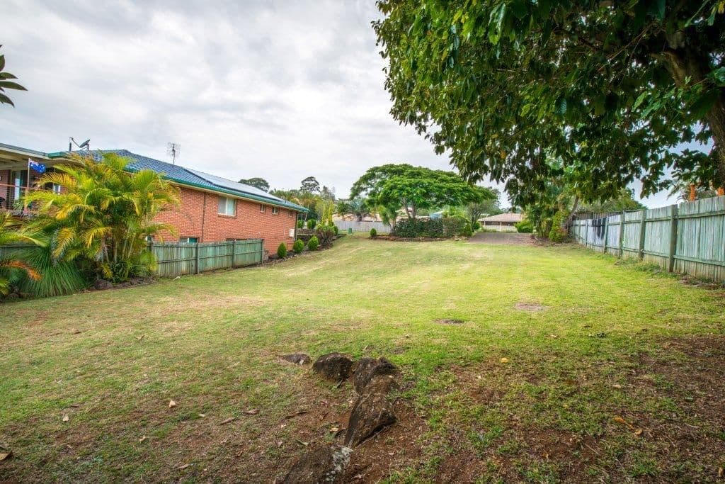 3 Lochlomond Drive, BANORA POINT NSW 2486, Banora Point - Thumbnail 3