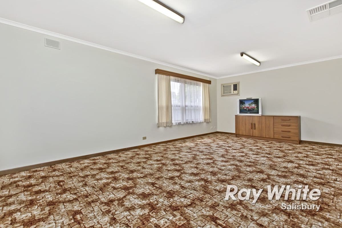 43 Universal Road, SALISBURY DOWNS SA 5108, Salisbury Downs - Thumbnail 3