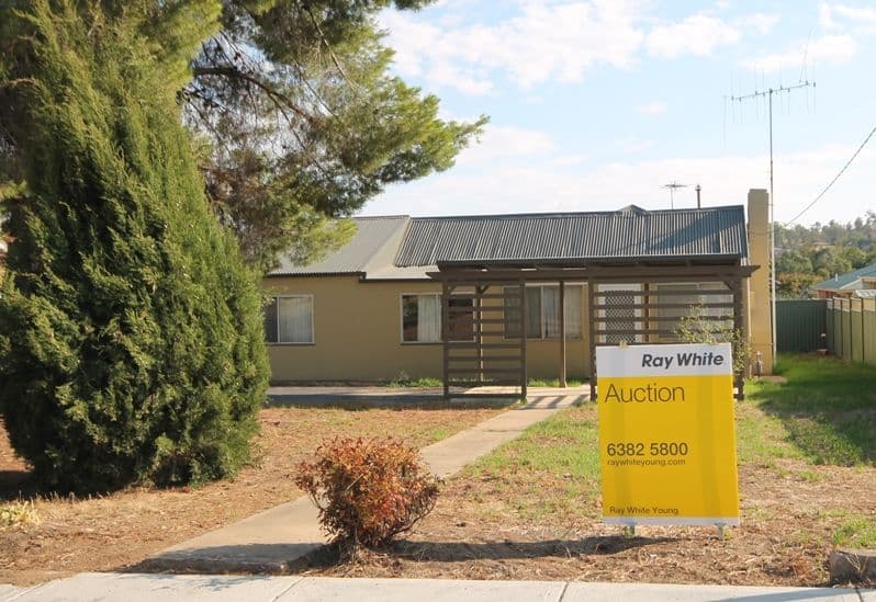 11 Miro Street, YOUNG NSW 2594, Young - Image 1