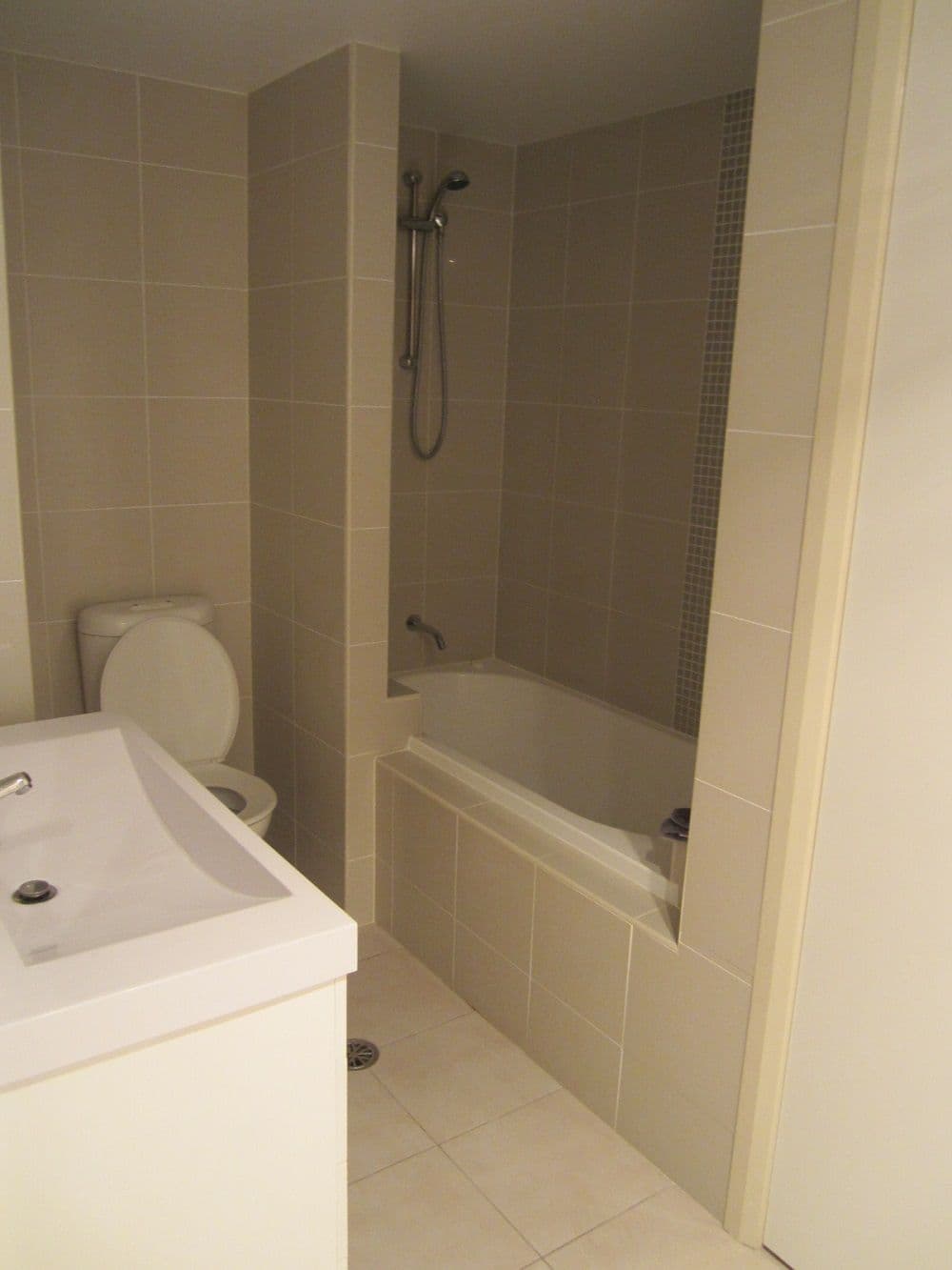 26/1 Cowlishaw Street, GREENWAY ACT 2900, Greenway - Thumbnail 3