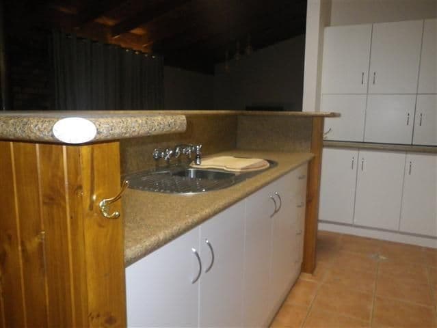 33 Miscamble Street, ROMA QLD 4455, Roma - Thumbnail 8