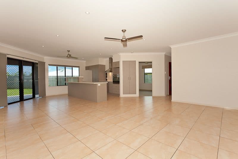 4 Turon Close, BENTLEY PARK QLD 4869, Bentley Park - Thumbnail 5