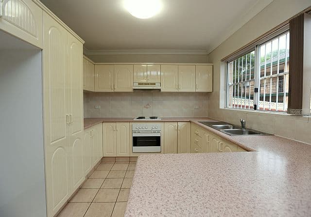768B Henry Lawson Drive, PICNIC POINT NSW 2213, Picnic Point - Thumbnail 3