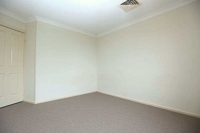 768B Henry Lawson Drive, PICNIC POINT NSW 2213, Picnic Point - Thumbnail 6