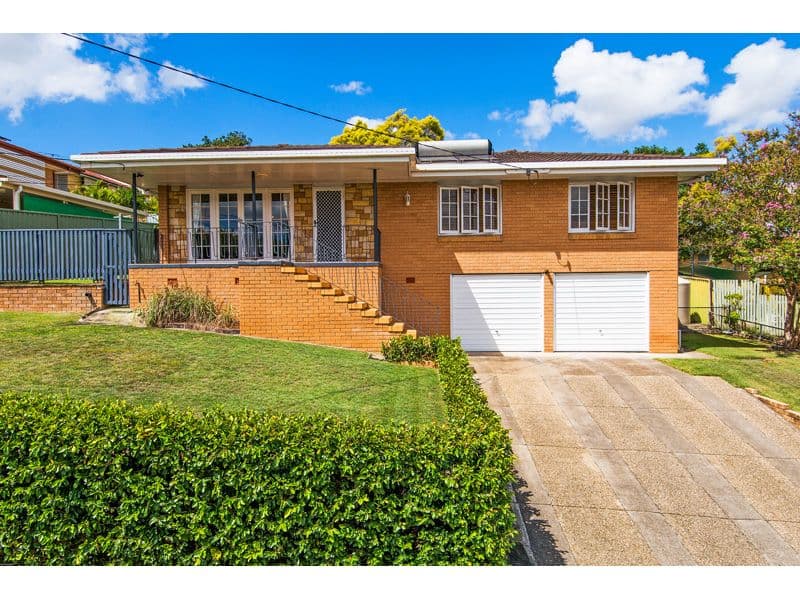 15 Kiparra Street, MANSFIELD QLD 4122, Mansfield - Image 1