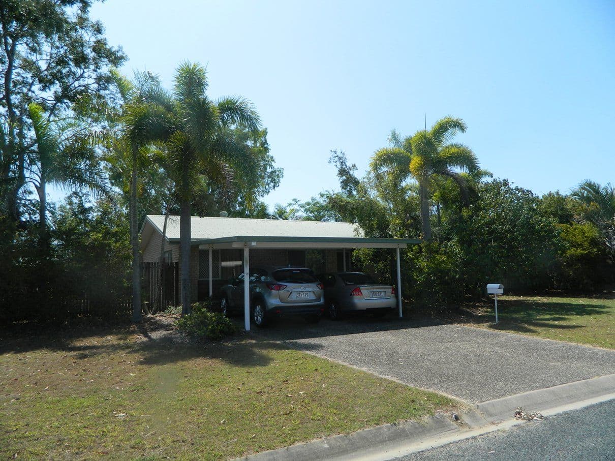 13 Elizabeth Drive, BUCASIA QLD 4750, Bucasia - Thumbnail 2