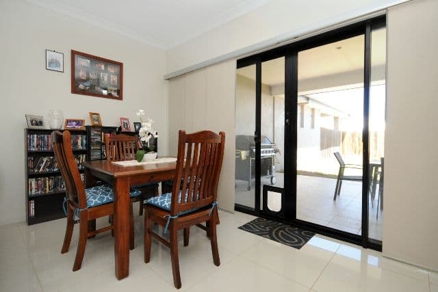 13 Wigan Avenue, HIGHFIELDS QLD 4352, Highfields - Thumbnail 3
