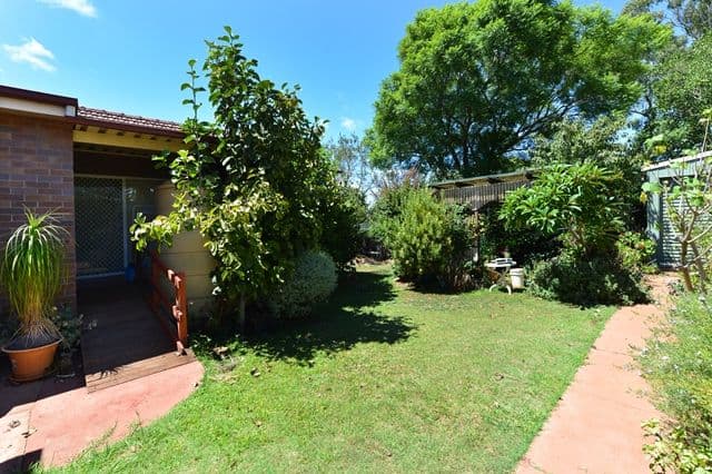 30 Cathro Street, ROCKVILLE QLD 4350, Rockville - Thumbnail 7