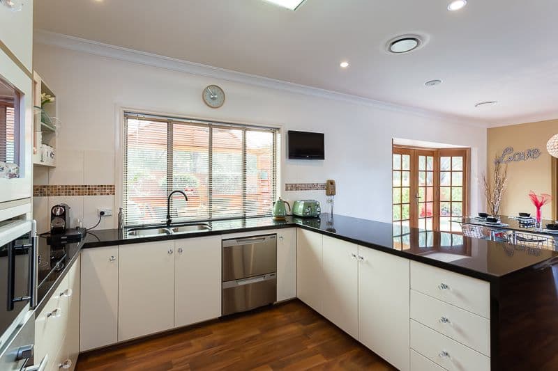 10 Carnoustie Court, CORNUBIA QLD 4130, Cornubia - Thumbnail 7