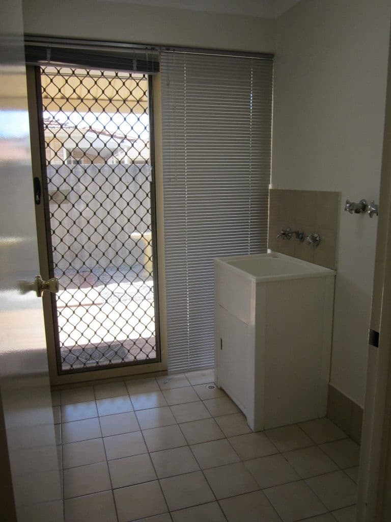 2/4 Benara Road, NORANDA WA 6062, Noranda - Thumbnail 2