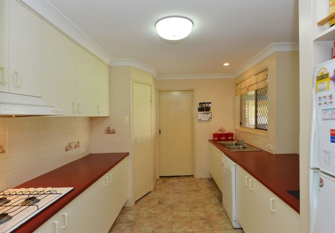 15 Nimrod Court, WILSONTON QLD 4350, Wilsonton - Thumbnail 4