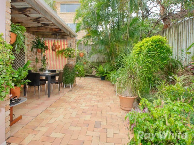 15 Lucy Street, GAYTHORNE QLD 4051, Gaythorne - Thumbnail 3