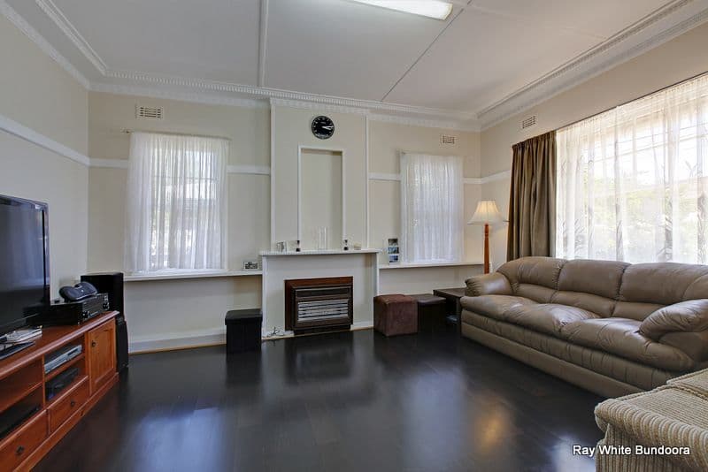 72 Strathmerton Street, RESERVOIR VIC 3073, Reservoir - Thumbnail 2