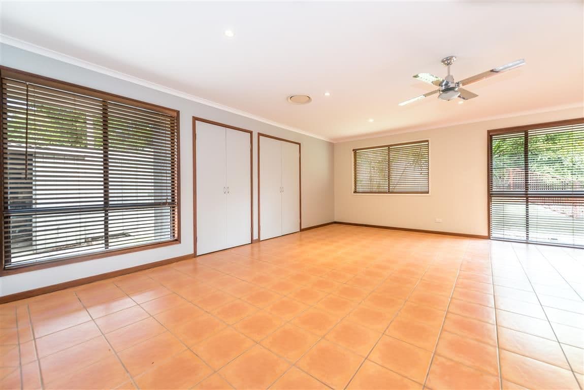 43 Stretton Drive, HELENSVALE QLD 4212, Helensvale - Thumbnail 5