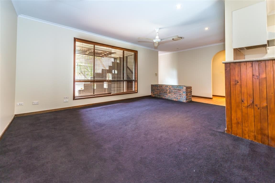43 Stretton Drive, HELENSVALE QLD 4212, Helensvale - Thumbnail 7