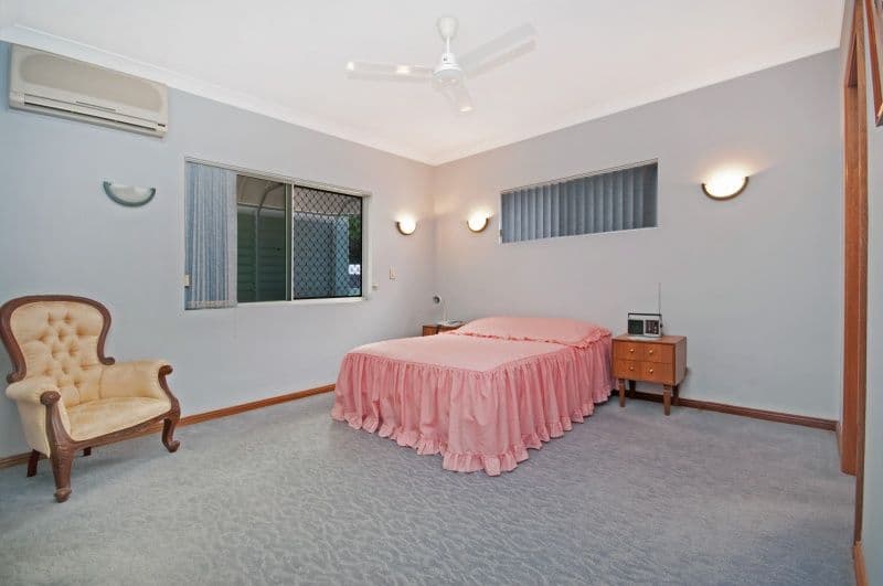 11 Lindsay Street, ROSSLEA QLD 4812, Rosslea - Thumbnail 6