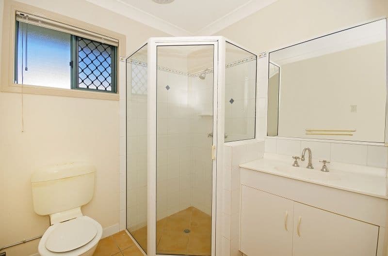 17 Tuffley Street, WEST END QLD 4810, West End - Thumbnail 5
