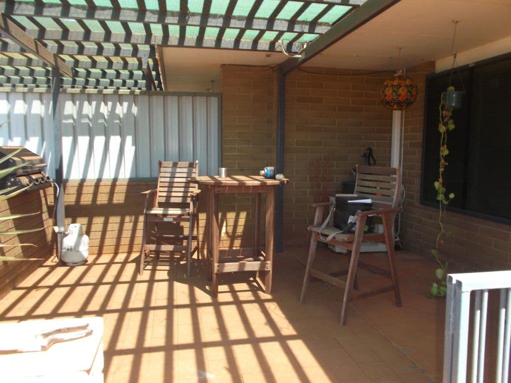 8 Yarrunga Crescent, SOUTH HEDLAND WA 6722, South Hedland - Thumbnail 3
