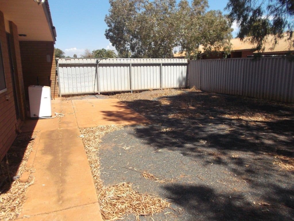 8 Yarrunga Crescent, SOUTH HEDLAND WA 6722, South Hedland - Thumbnail 7