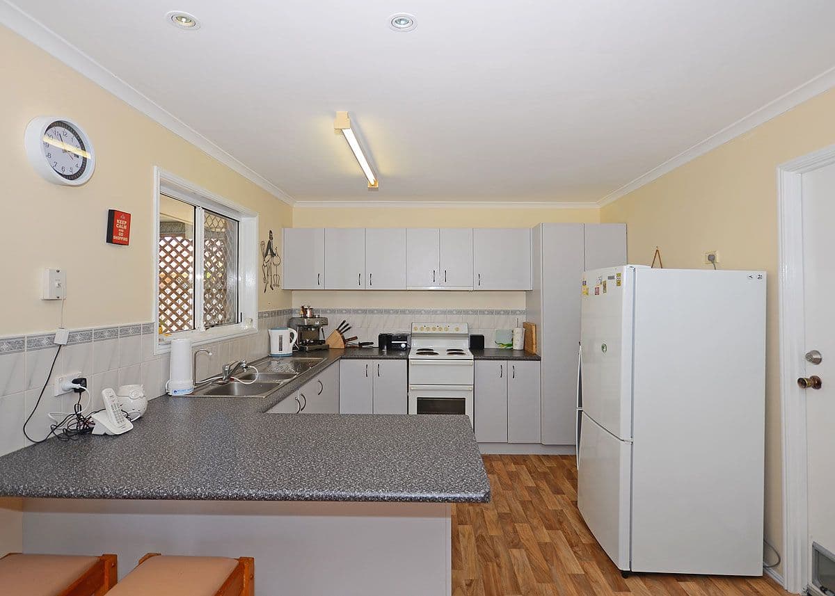 38 Areca Drive, KAWUNGAN QLD 4655, Kawungan - Thumbnail 8